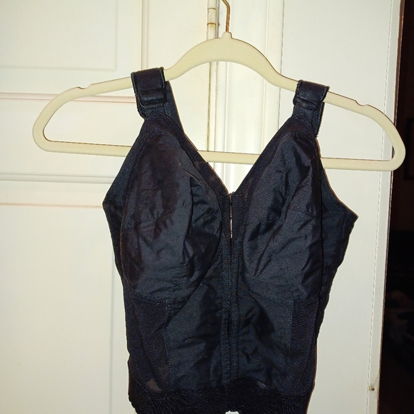 Women's Exquisite Form Fully - Picture 4 of 6